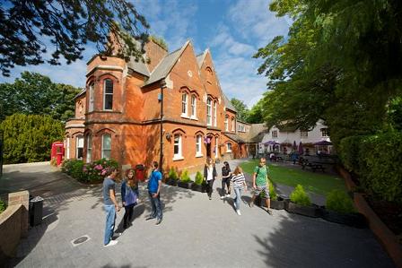 Campo di inglese in Inghilterra a Bournemouth